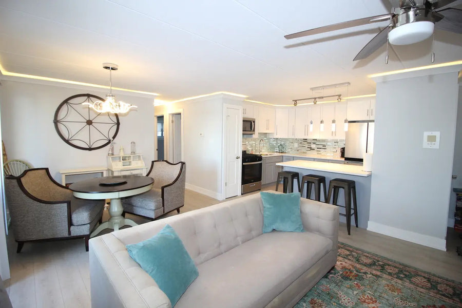 Two-Tone Gray Shaker & Shaker White Kitchen in Oak Lawn, IL