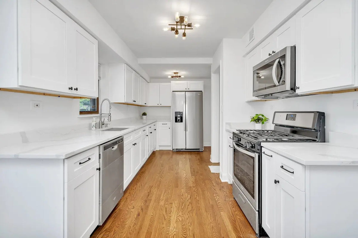 Convenient Microwave and Counter-Depth Fridge Upgrade in Elmhurst, IL