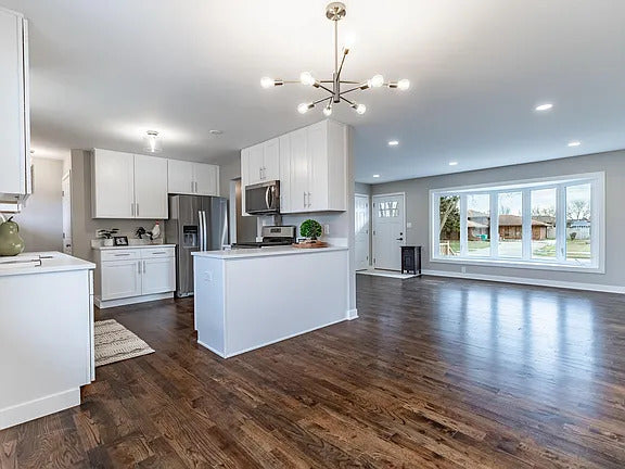 Shaker White Kitchen in Oak Park, IL