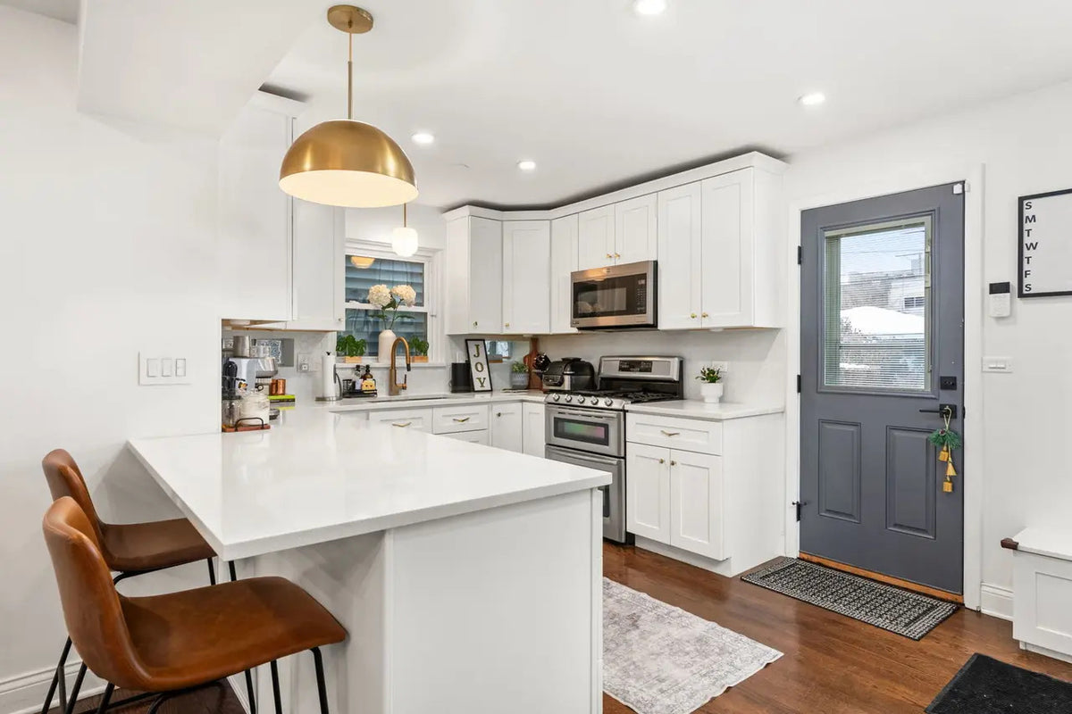 Gray Shaker, Shaker White & Slim White Oak Kitchen in Chicago, IL