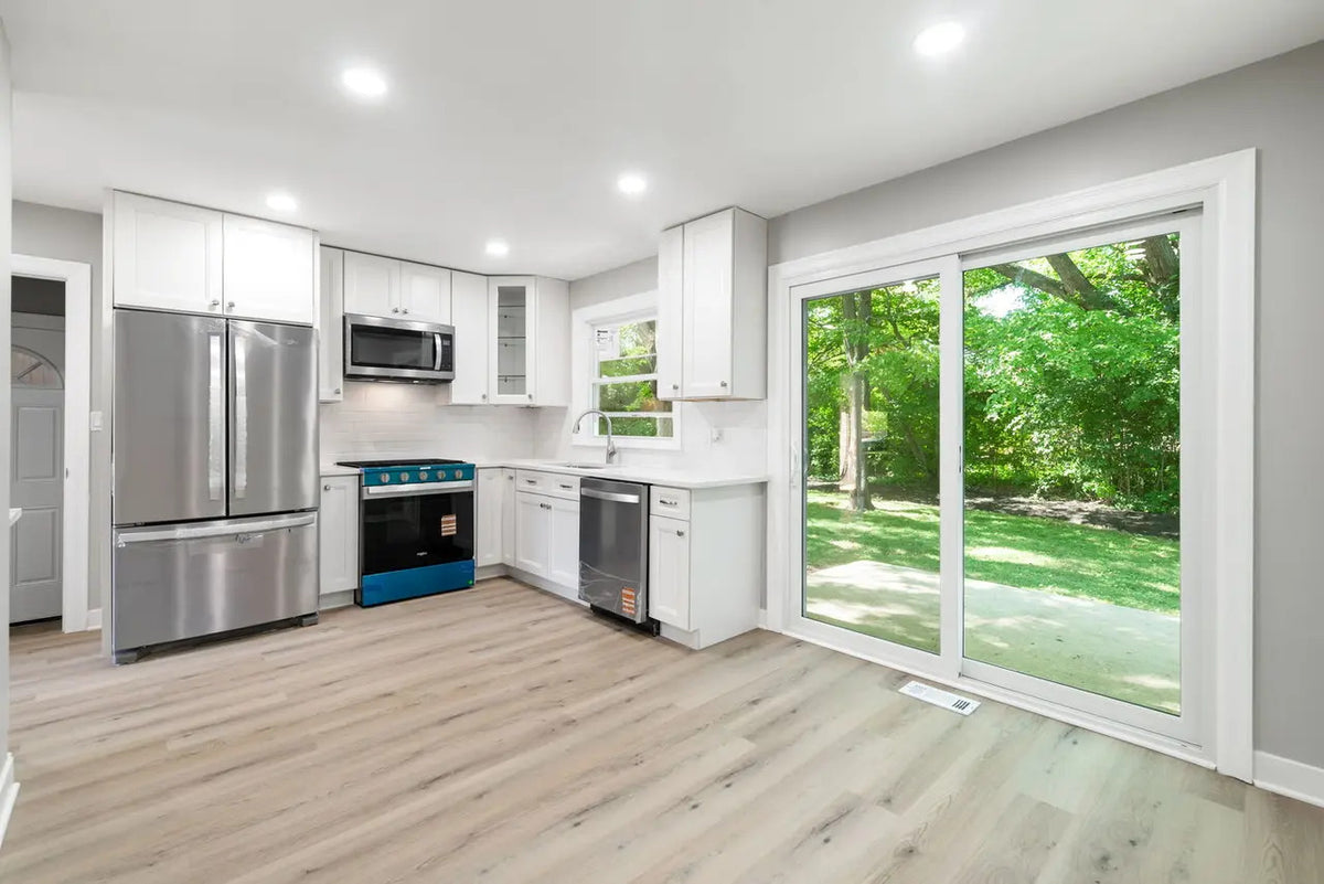 Double White Shaker Kitchen in Elgin, IL