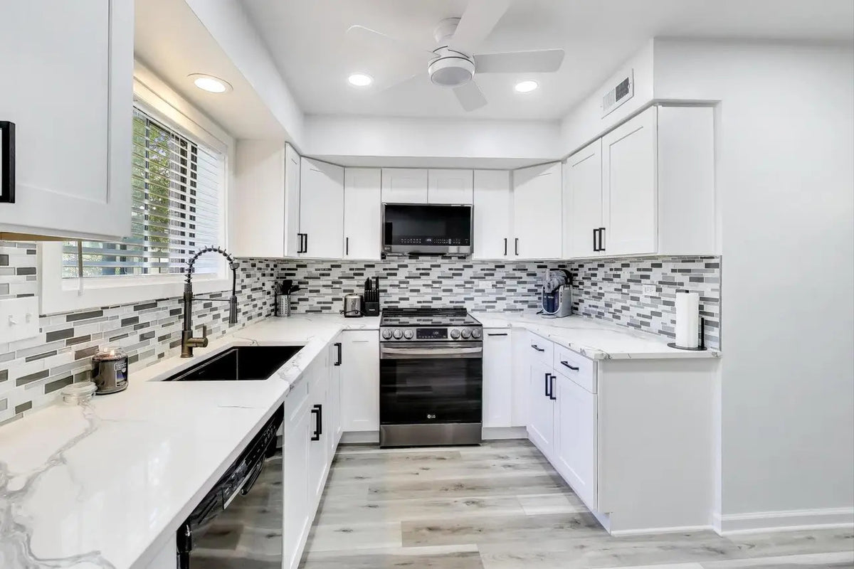 Shaker White Kitchen in Palatine, IL