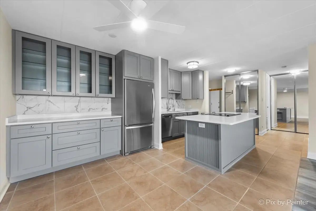 Gray Shaker Kitchen in Prospect Heights, IL