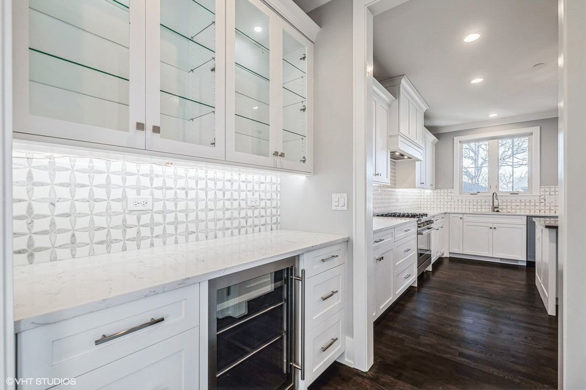 Two-Tone Iron Black & Shaker White Kitchen in Kildeer, IL